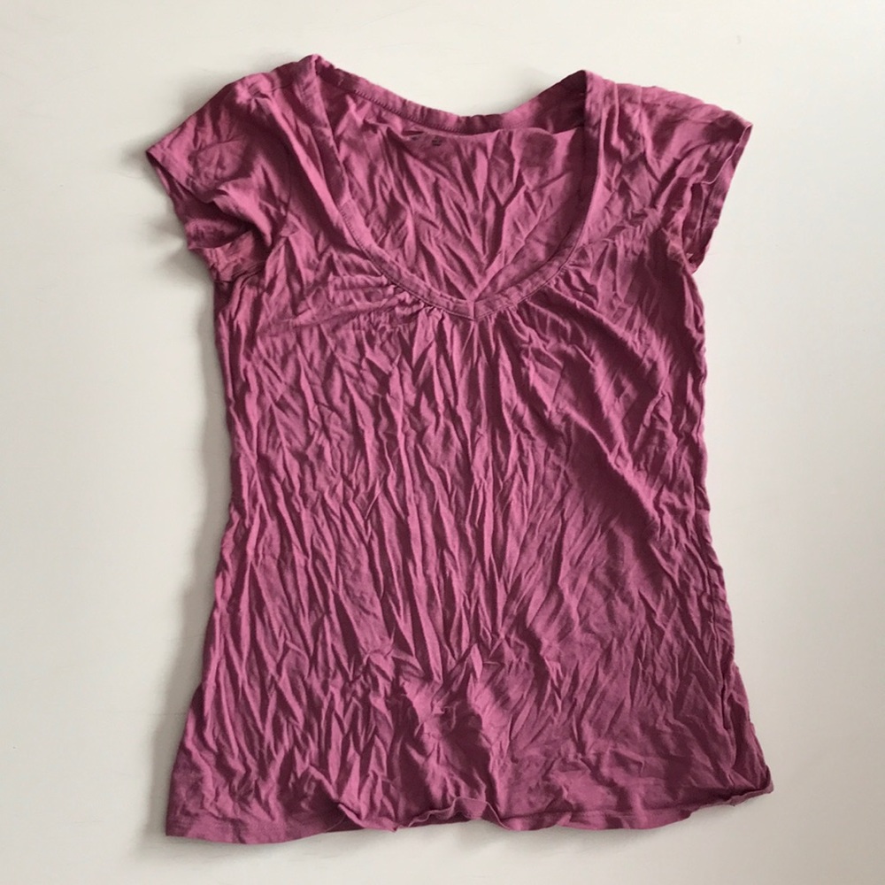 V neck tee